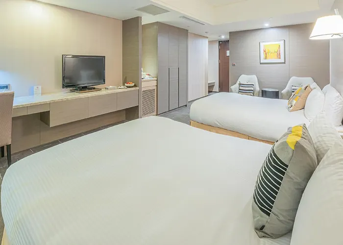 Check Inn Select Taichung Dadun